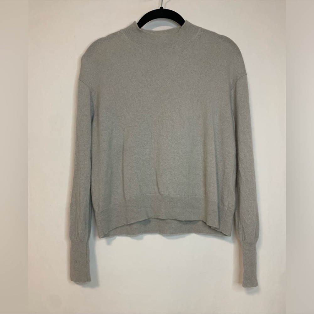 DSTLD Women's Grey Cashmere Sweater Size S